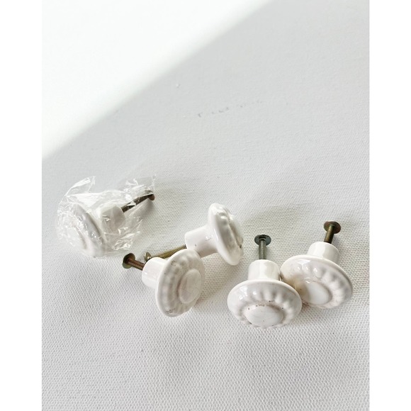 Nantucket 5 Porcelain  White Drawer Cabinet  Knob Pulls - Picture 3 of 8